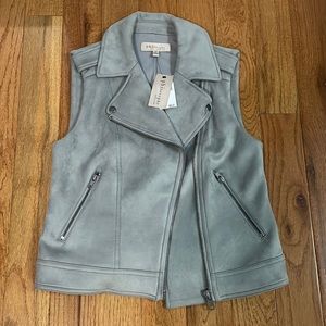 Sleeveless moto jacket/vest